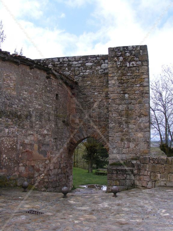 medinacelli.puerta arabe
