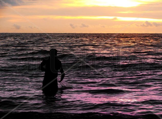 Pescando al atardecer Viajes Color (Digital)