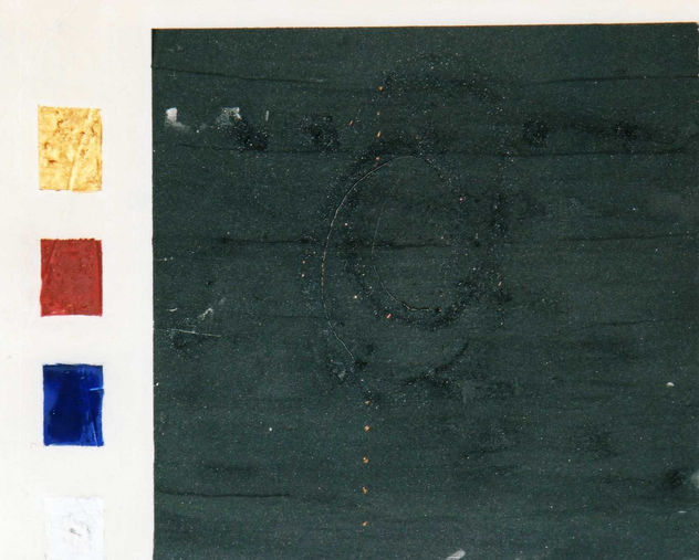 TRES COLORES SOBRE CARBÓN