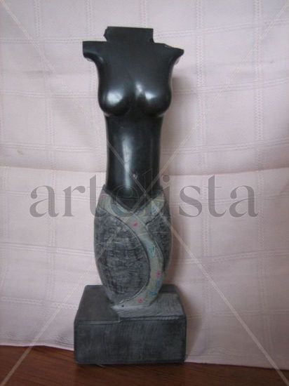 torso falda pequeño Piedra Figurativa