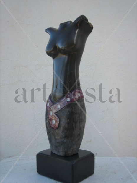 Torso falda pequeño...