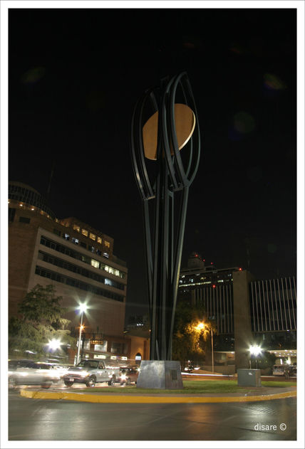 Monumento a sol