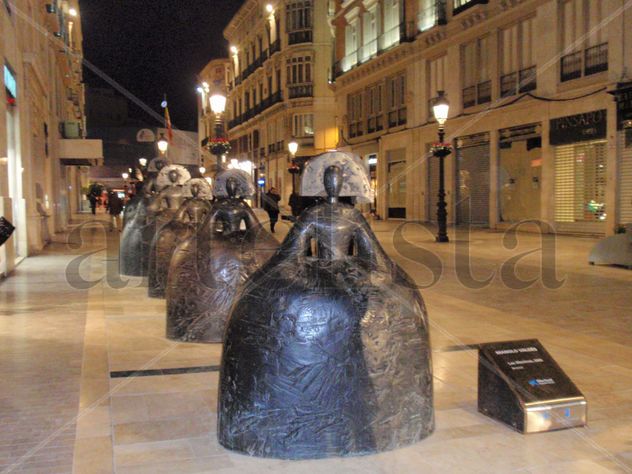 DE PASEO CON LAS MENINAS