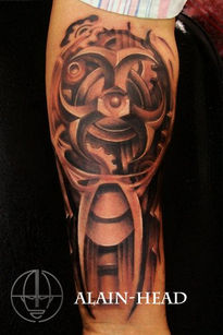 Biomecanico tattoo