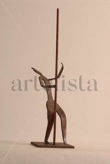 bailarina de cabaret Iron Figurative