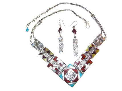 Collar colonial