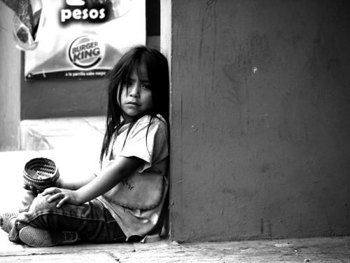 por unos cuantos pesos Photojournalism and Documentary Black and White (Digital)