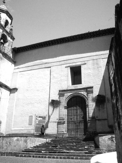 templo de Pátzcuaro Architecture and Interiorism Black and White (Digital)