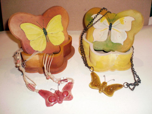caja con accesorios