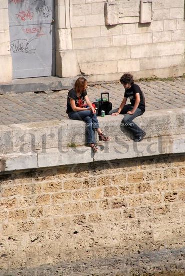 Conversación en la ribera del Sena Travel Color (Digital)