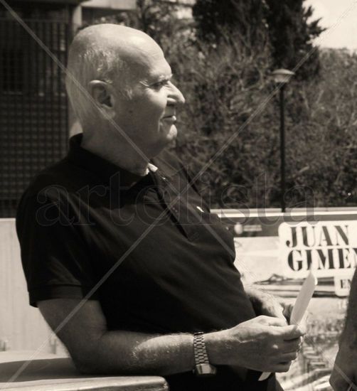 " Juan Jimenez ,en su tierra natal Mendoza " Fotoperiodismo y documental Blanco y Negro (Digital)