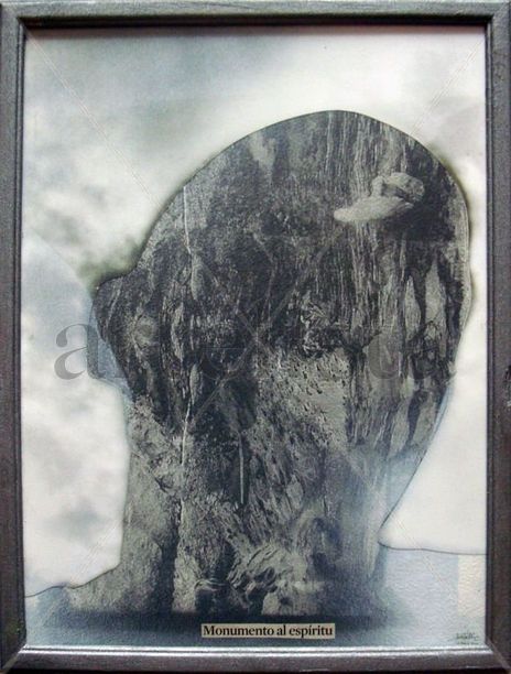 [2010]  monumento...