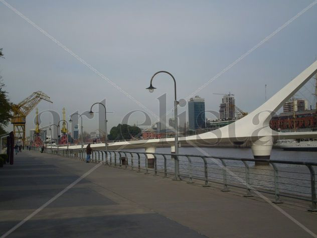 PUENTE DE LA MUJER