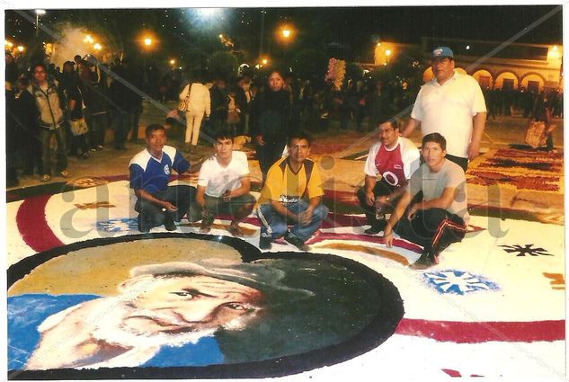 alfombra de flores Semana Santa 2011 Ayacucho Perú 