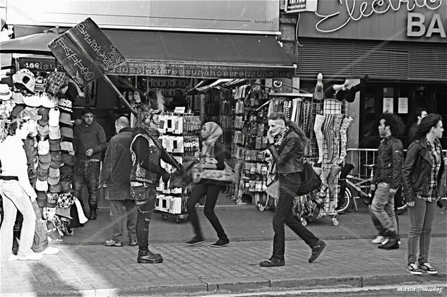 Candem Town Viajes Blanco y Negro (Digital)