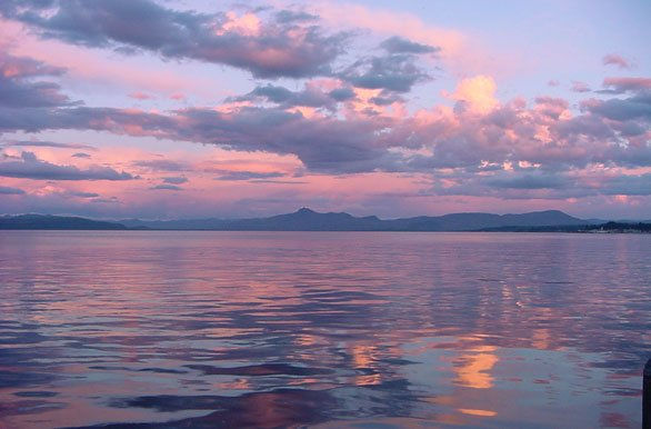 Lago colorido 