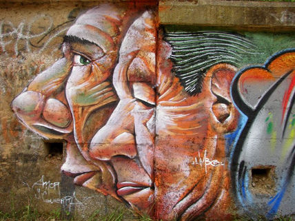 Caras
