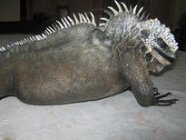 Escultura iguana...