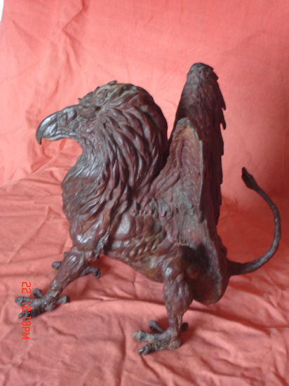 GRIFO Metal Figurative