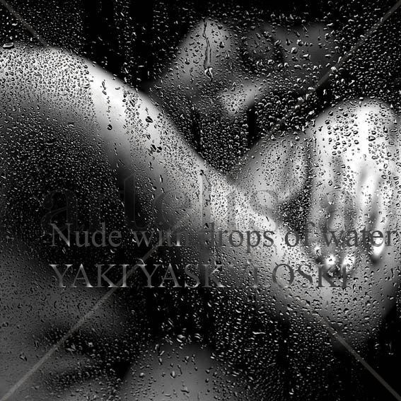 Nude with drops of water 02