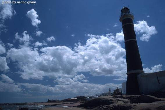 FARO DORMIDO Arquitectura e interiorismo Color (Química)