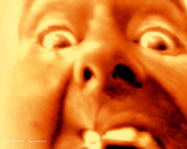 Cara de miedo extremo, (Face of extreme fear)