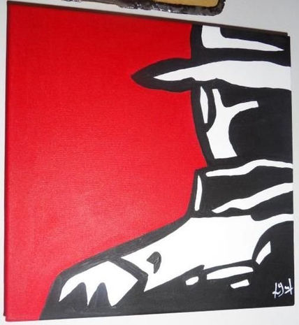 Cara hombre fondo rojo
