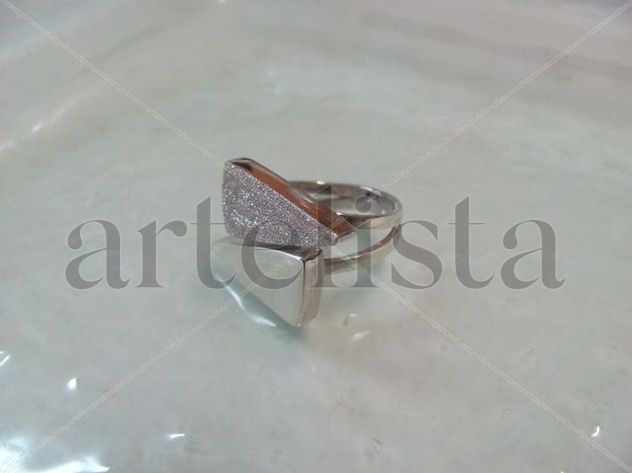 Anillo Dualidad