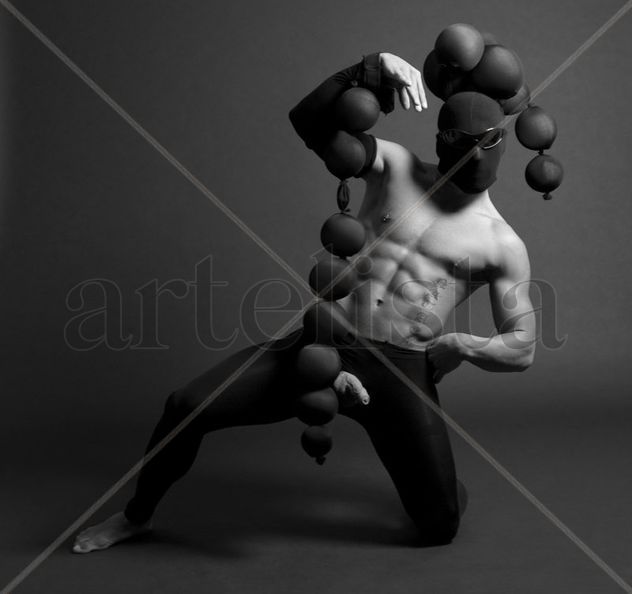 LOS DESNUDOS DE ADÁN 5