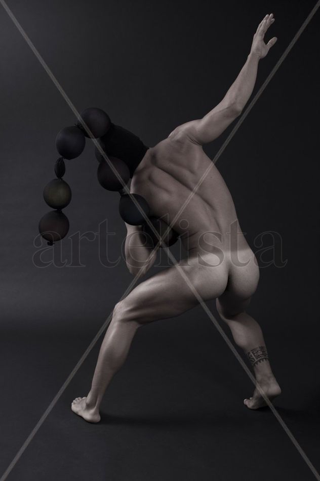 LOS DESNUDOS DE ADÁN 22