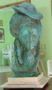 BUSTO-2ª Y PENULTIMA FASE DE DECORACIÓN ESCULTURA.