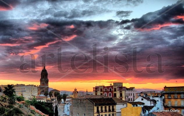 Málaga al Atardecer Otras temáticas Color (Digital)