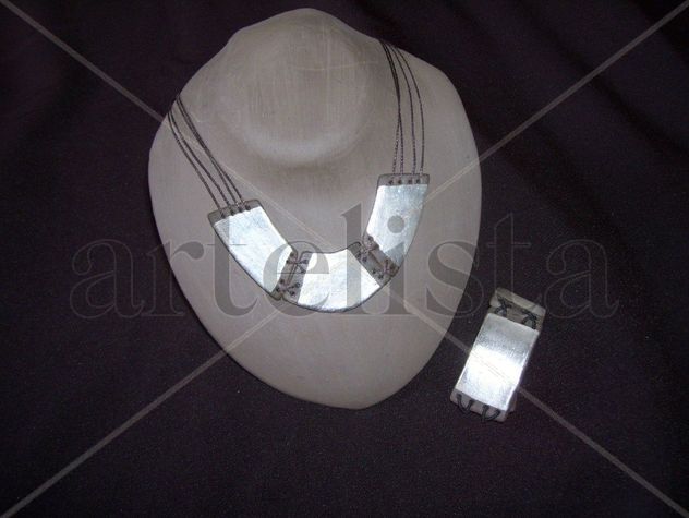 Martha en Silver Clay y brazalete