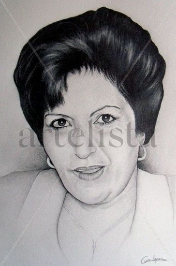 Señora Andaluza Grafito