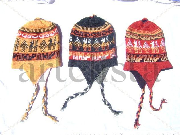 CHULLOS DEL PERU