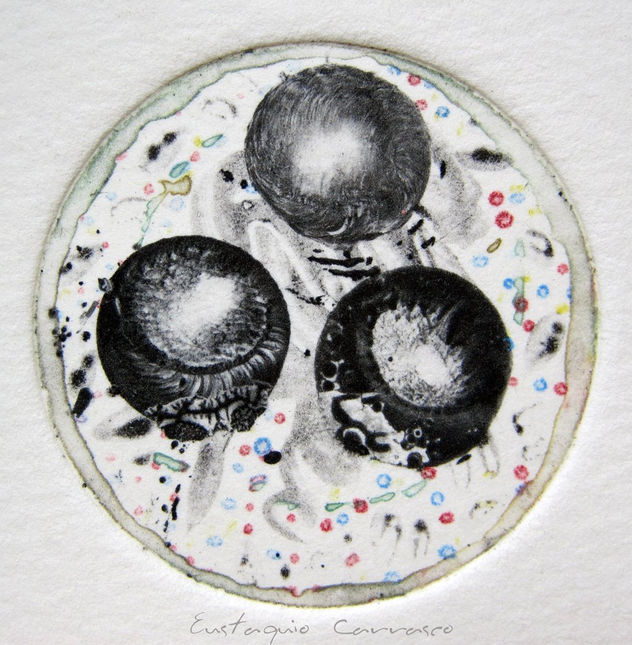 Tres esferas separadas, (Three separate spheres)
