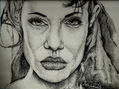 mirada de impacto angelina jolie