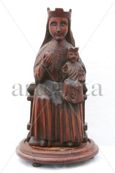 Virgen de la manzana Talla Figurativa