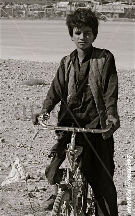 Niño en bici