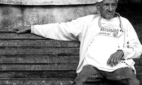 Asilo Sara: nuestros ancianos olvidados