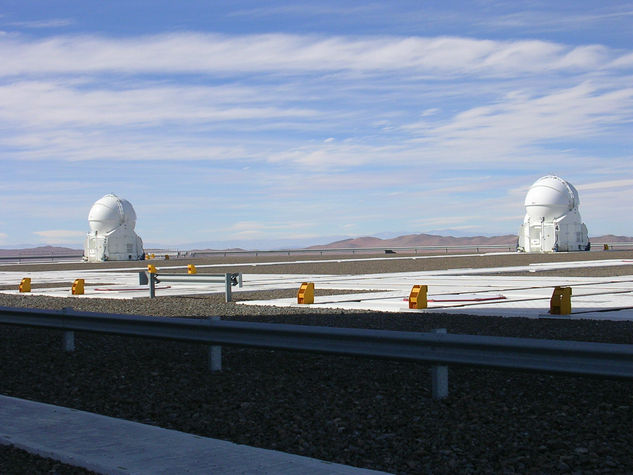 OBSERVATORIO CERRO PARANAL... Arquitectura e interiorismo Color (Digital)