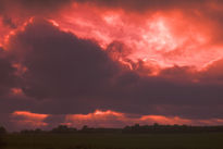 El cielo en llamas