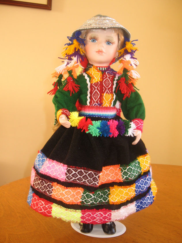 peruvian dolls colecctions