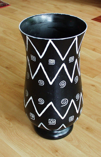 Die Vase IV 