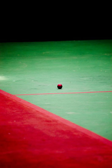 Pelota en la YMCA Deportiva Color (Digital)