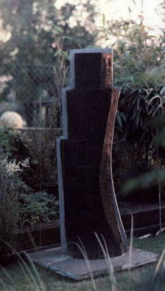 Estatua abstracta 1