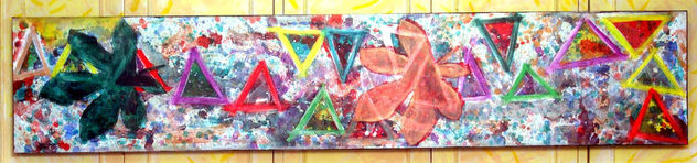 TRIANGULOS COLORES E UMBAUBA