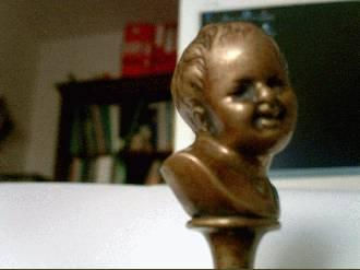 Niño Bronze