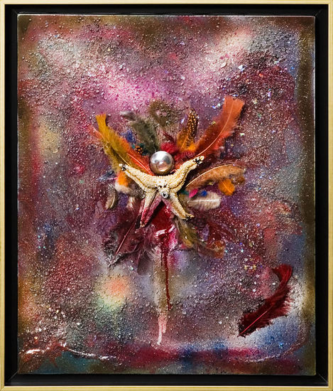 Bloody Star Mixed media Canvas Others