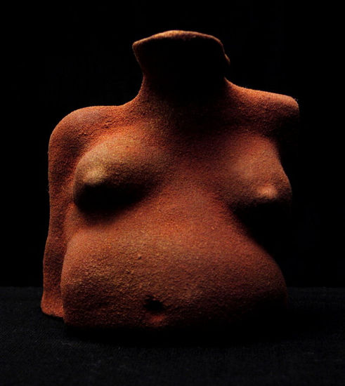 tierra Terracotta Figurative